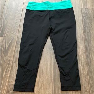 Lululemon Yoga Crop